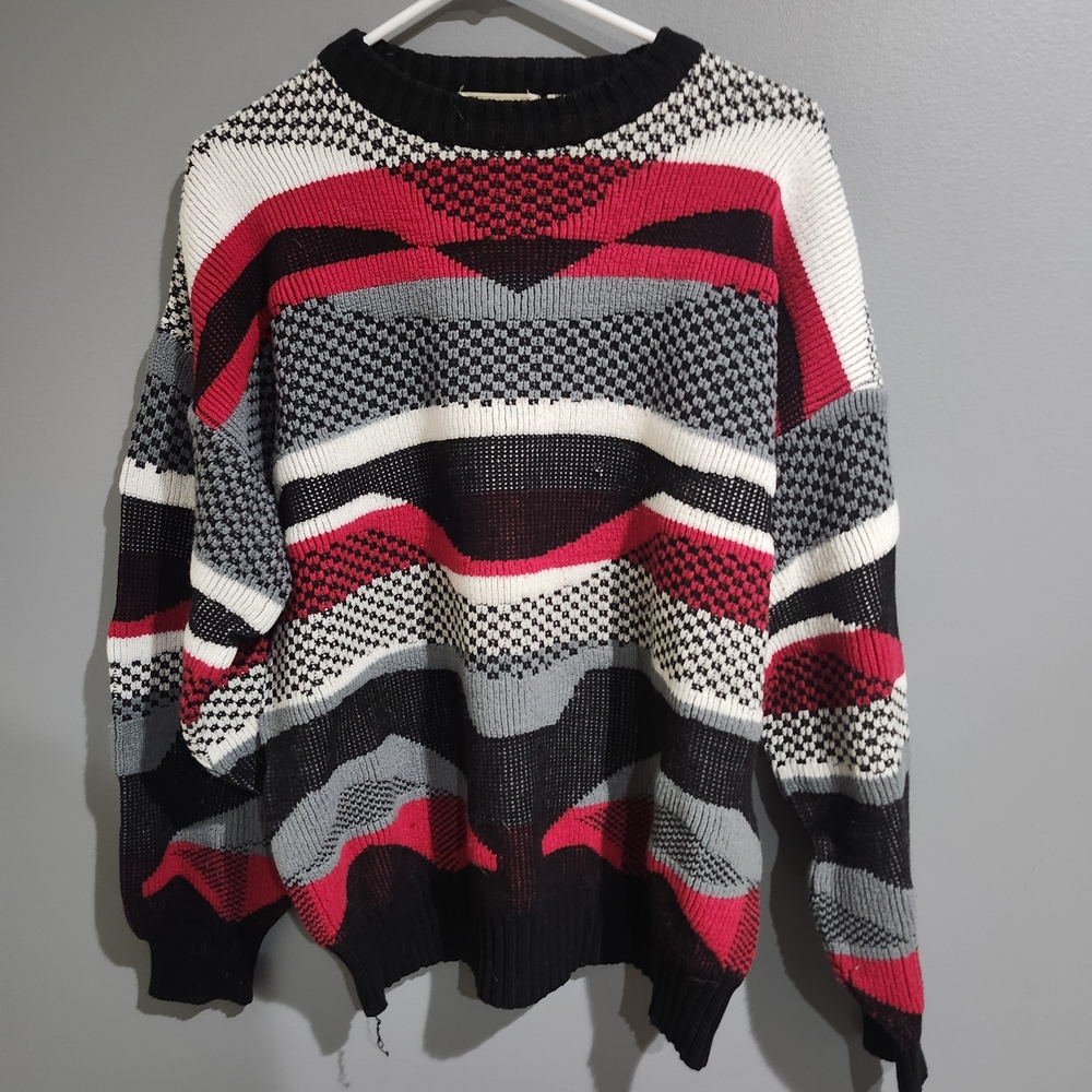 The Men's Store Black, Red, and White Crewneck Sweater Vintage Size Large